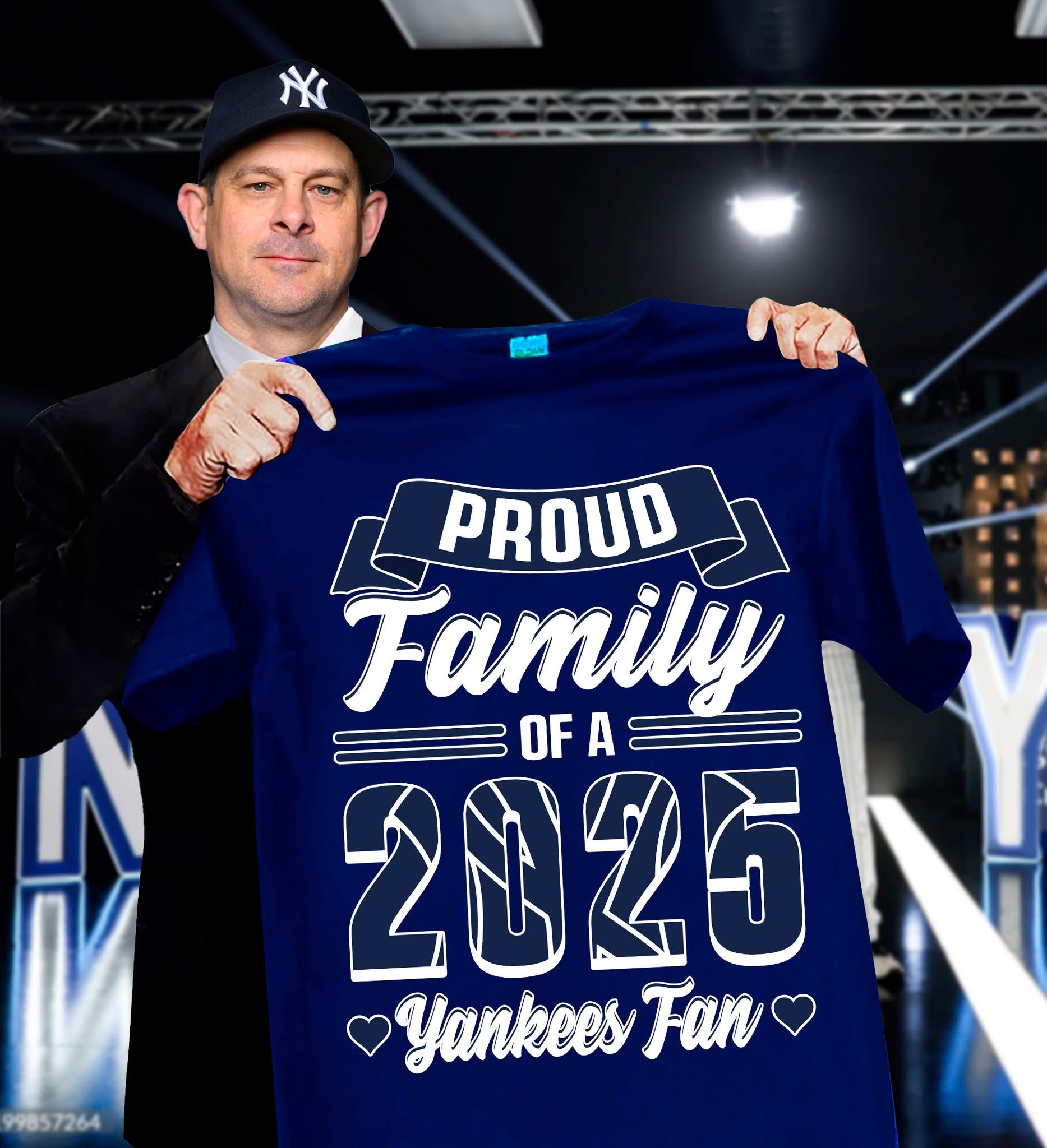 Proud Family Of A 2025 Yankees Fan T-Shirt Oregontrailrvpk Shirt